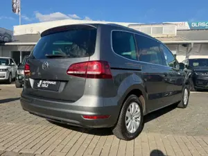 Volkswagen Sharan 2.0 TDI Comfortline/DSG/ACC/Navi/7-Sitzer Bild 4