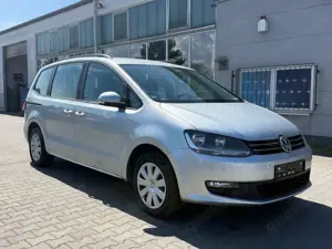Volkswagen Sharan Trendline BMT 1.4 TSI Euro 5 Bild 3