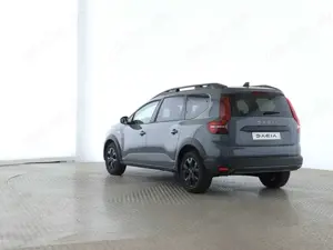 Dacia Jogger Extreme TCe 110 7-Sitzer SHZ PDC KLIMA BT Bild 4