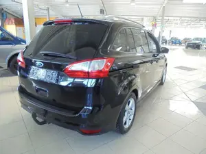 Ford C-Max Grand 1.5 EcoBoost 'Lenkradheizung, Navigation' Bild 3