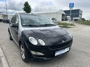 smart forFour *1,3Benzin*TÜV NEU*NAVI*KLIMA*ALU*2.HAND*