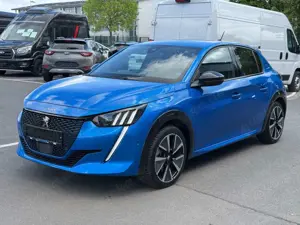Peugeot e-208 GT+FULL LED+PDC vh+KAM+NAV+LM17"+Keyless+