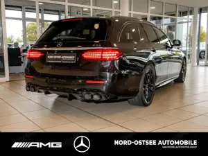 Mercedes-Benz E 53 AMG E 53 T AMG 4M  NIGHT STDHZG MEMORY PANO 360 NAVI Bild 4