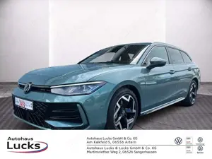 Volkswagen Passat Variant 2.0 TDI R-Line DSG AZV IQ.LIGHT Standhzg.
