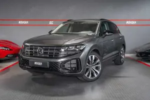 Volkswagen Touareg 3.0 TDI 4M R-Line AHK PANO FINAL EDITION