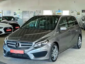 Mercedes-Benz B 200 AMG-Line ATG 1Hand *SHZ*PAN*LED*NAV*TEM*