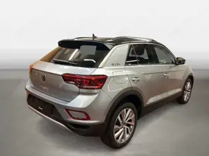 Volkswagen T-Roc 2.0 TDI DSG Goal LED ACC Navi AHK Bild 3
