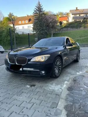 BMW 740