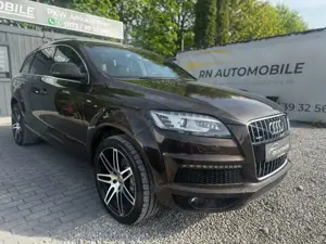 Audi Q7 3.0 TDI quattro S LINE PANO 7 SITZE Scheckheft