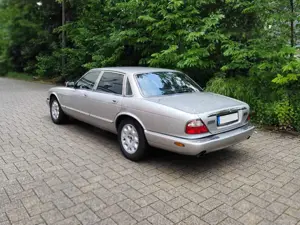 Jaguar XJ Bild 3