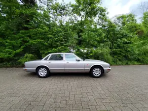 Jaguar XJ Bild 5