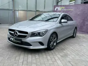 Mercedes-Benz CLA 200 Urban DCT Navi AgilityControl SH Assist