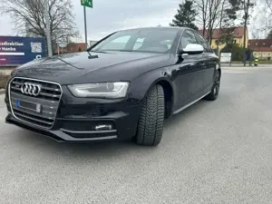 Audi S4 Audi S4 3.0 TFSI quattro Limousine
