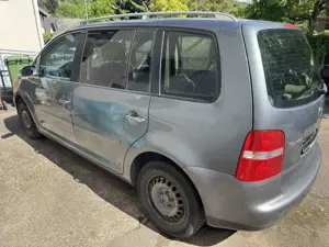 Volkswagen Touran Bild 3