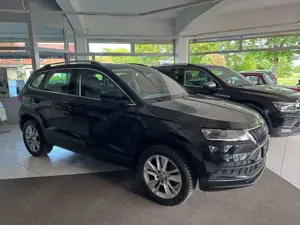 Skoda Karoq Style Plus  1;5 TSI DSG Pano.Navi.LED.ACC