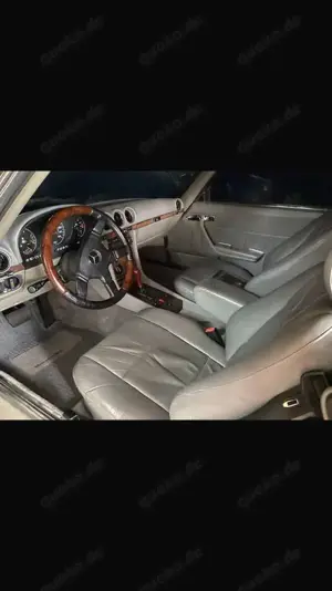 Mercedes-Benz SL 300