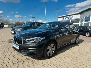 BMW 118 i Advantage AUT/NAVI/LED/SHZ/PDC