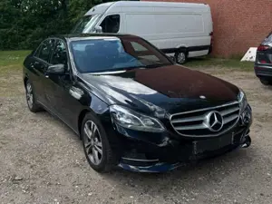 Mercedes-Benz E 220 Avanguarde