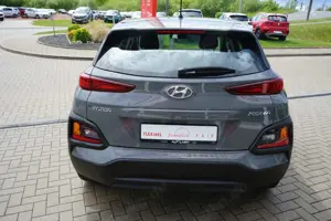 Hyundai KONA 1.0 T-GDI Select 2WD Spurhalte Tempomat USB Bild 5