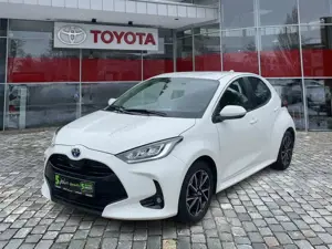 Toyota Yaris 1.5 D Team Deutschland sparsamer Kleinwagen