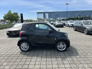 smart forTwo EQ fortwo PDC+SHZ Bild 5