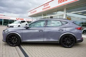CUPRA Formentor 2.0 VZ 4Drive Beats AHK ACC Totwinkel Bild 3