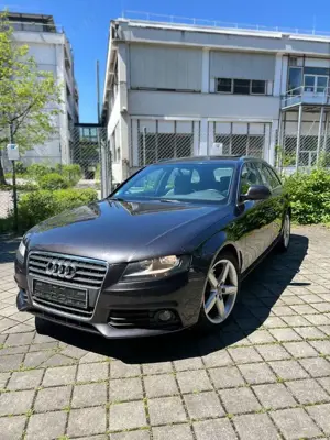 Audi A4 Avant S line Sportpaket / plus