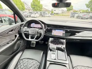 Audi SQ7 Bild 2
