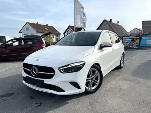 Mercedes-Benz B 180 d"TOP"VOLLEDER/KAMERA/LED/1.HAND/SPURHALTE
