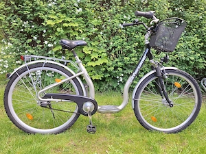 28" Damen Cityrad von Vaterland mit 7 Gänge, Nabendynamo Korb und neues gr. Schloß