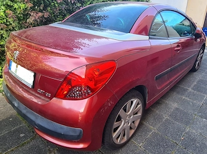 Peugeot 207 cc Kabrio-Limousine Bild 2