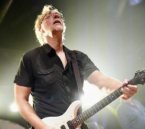 Bass- und Gitarrenunterricht in Langenhorn, auch als Gutschein