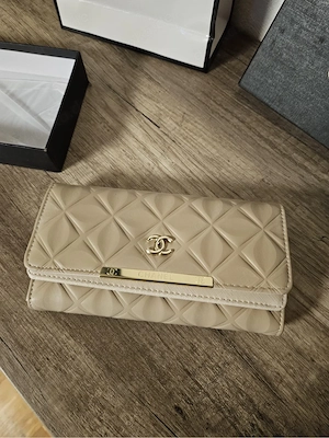 chanel portemonnaie neu