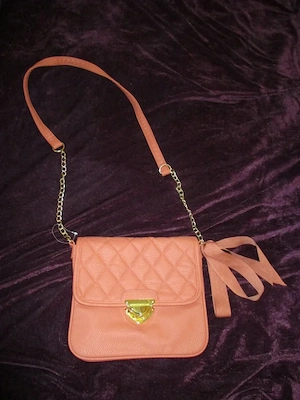 NEU mit Etikett Chanel Style Stepp Umhänge Hand TASCHE mit goldenem Kettenband PRIMARK atmosphere