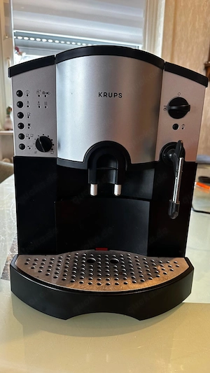 Krups Kaffeevollautomat   gereinigt   Bastlergerät   als defekt