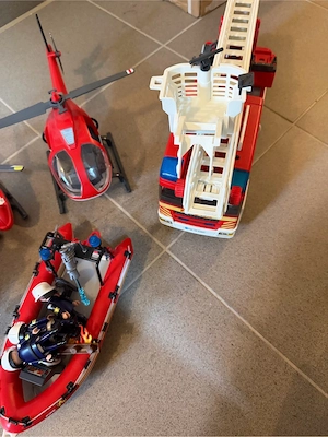 playmobil feuerwehr-set