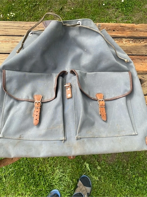 alter Rucksack Bild 2