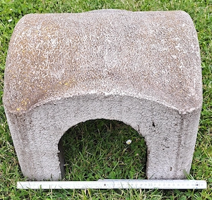 Kamin   Schornsteinabdeckung aus Stein   Beton, gebraucht