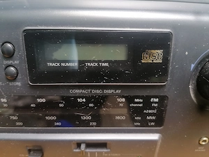 Philips AZ8012 00 Stereo CD Radiokassettenrekorder Bild 7