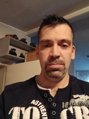 Er sucht sie in Nürnberger 