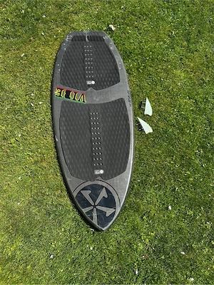 Phase Five Wakesurfboard inkl. Finnen   gebraucht