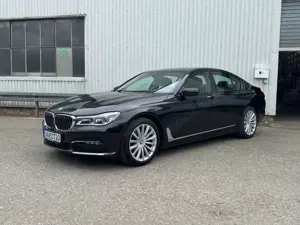 BMW 740 d xDrive*HUD*Soft Close*Massage*360 Kamera*