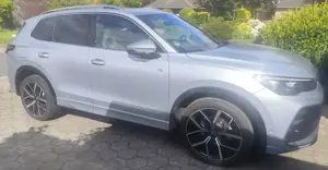Volkswagen Tiguan Tiguan 1.5 eTSI *DSG*R-Line*PANO*AHK*IQL