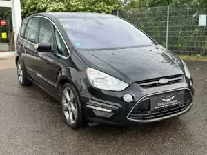 Ford S-Max Titanium