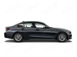 BMW 330 i M Sport xDrive Limousine/HUD/Panodach/Navi Bild 4