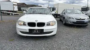 BMW 118 118d Klimaautomatik Sitzheizung Alufelgen