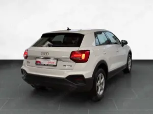 Audi Q2 35 TFSI S tronic /AHK/Sitzhz/LED/Navi/HuD Bild 4