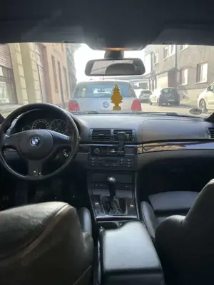 BMW 325 325i