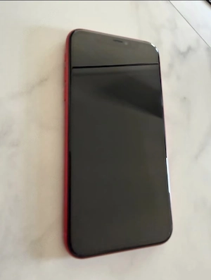 iPhone 11 128 GB Product Red