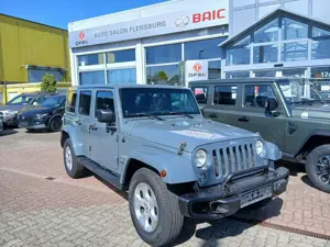 Jeep Wrangler Sahara*Allrad*TÜV Neu*AHK 2.200 KG Last*Klima